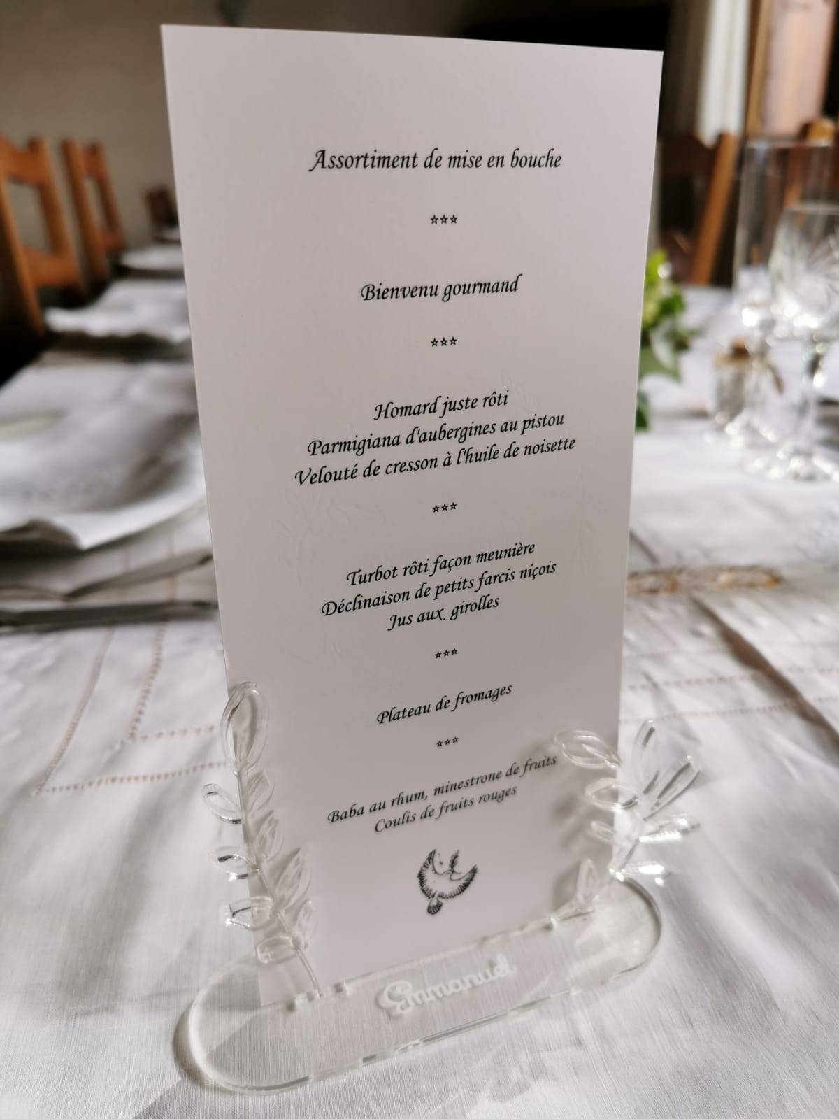  porte-menus en plexiglas personnalisés à Rouen 