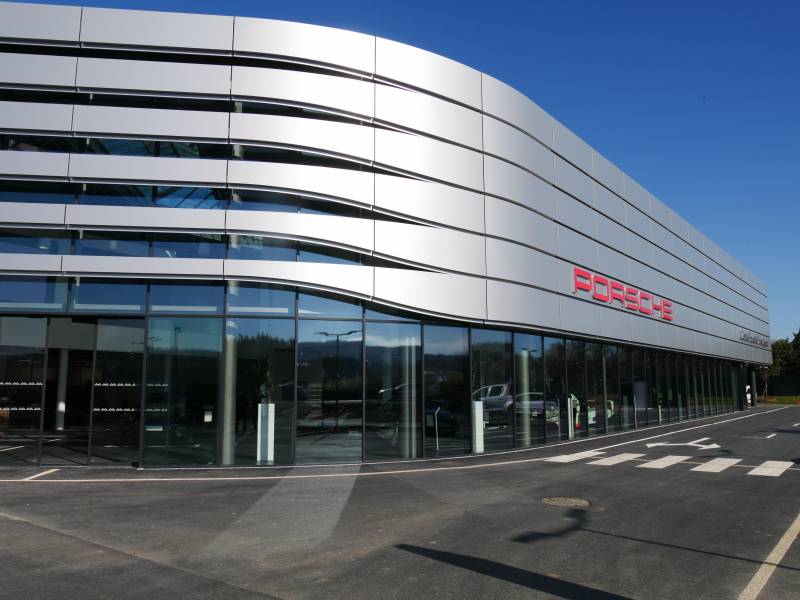 Concession automobile Poissy Centre Porsche Paris Ouest